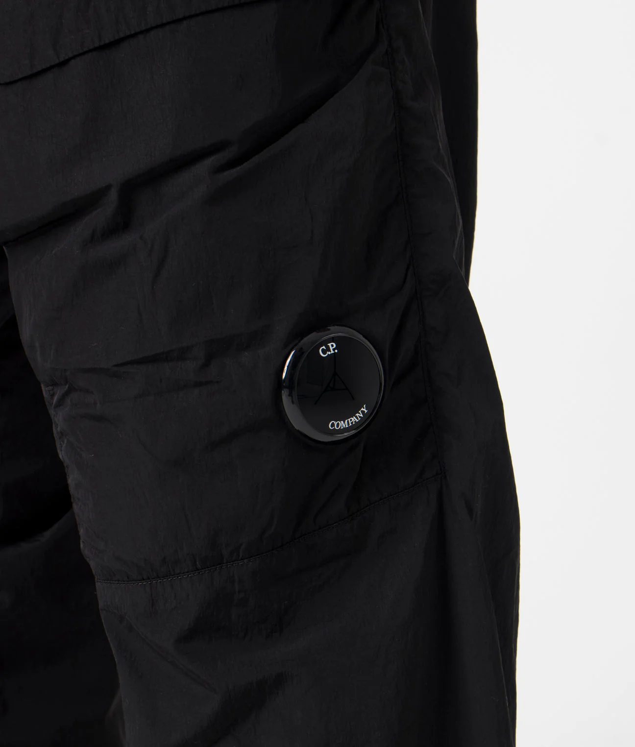 Cp Company 093A Chrome-R Loose Fit Lens Cargo Pants In Black - Image 2