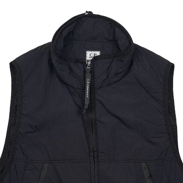 Cp Company Primaloft G.D.P Padded Lens Gilet In Black - Image 4