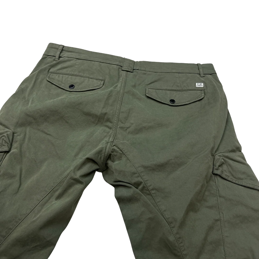 Cp Company Stretch Satin Lens Cargo Pants In Ivy Green - Image 4