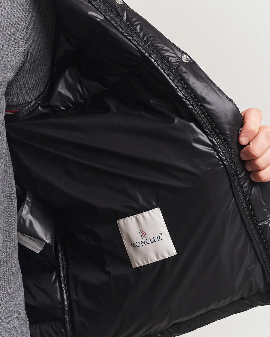 Moncler Gliere Light Down Jacket In Black - Image 3